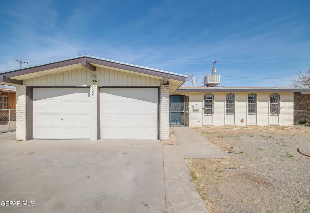 5221 Edmonton Avenue, El Paso, TX 79924 - #1