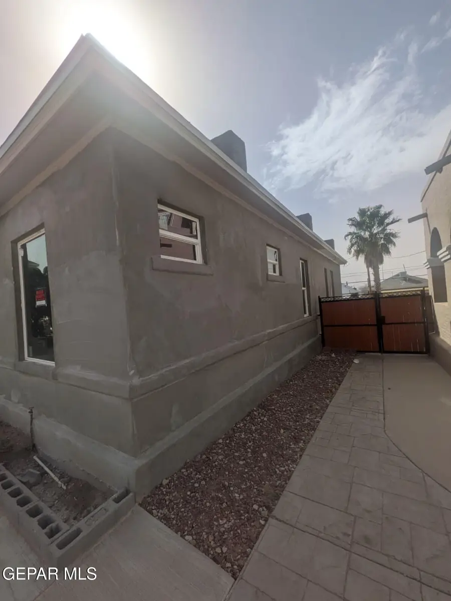 806 Upson Drive, El Paso, TX 79902 - #2