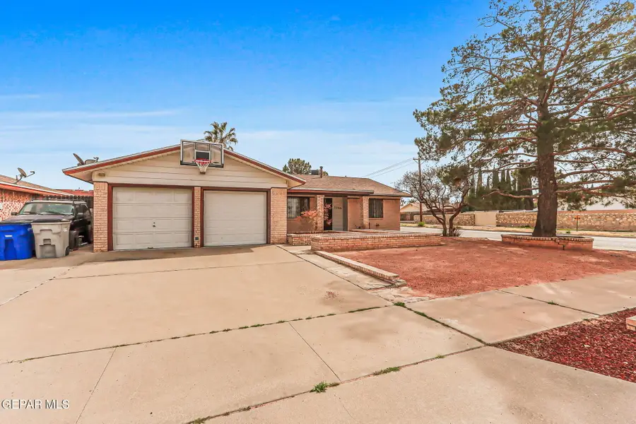 2300 Sea Side Drive, El Paso, TX 79936 - #3