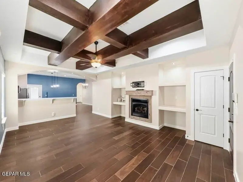 934 Airship Place, El Paso, TX 79936 - #3