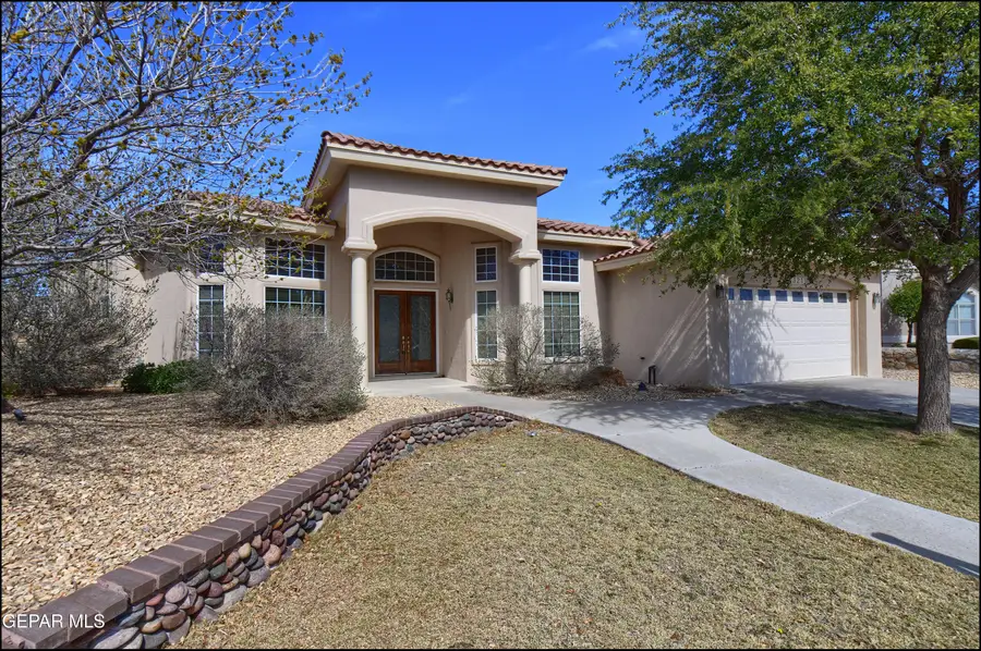 6321 Franklin Crest Drive, El Paso, TX 79912 - #2