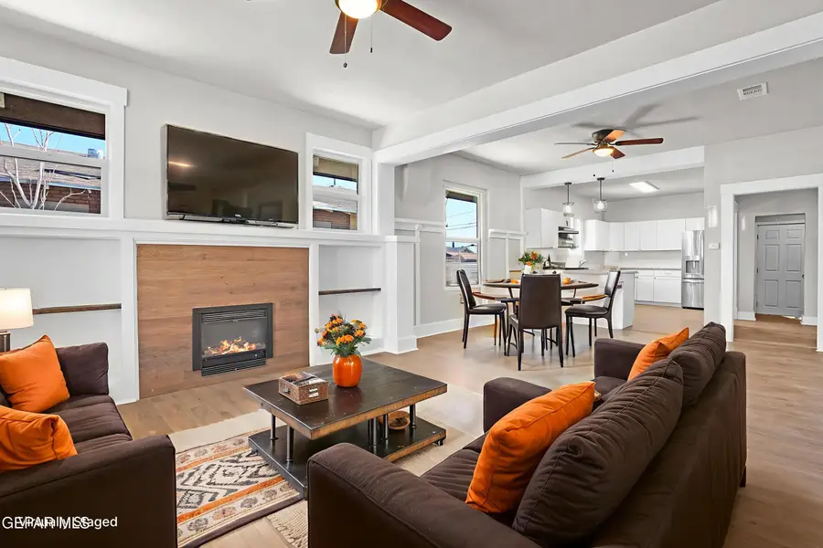 3512 Clifton Avenue, El Paso, TX 79903 - #3