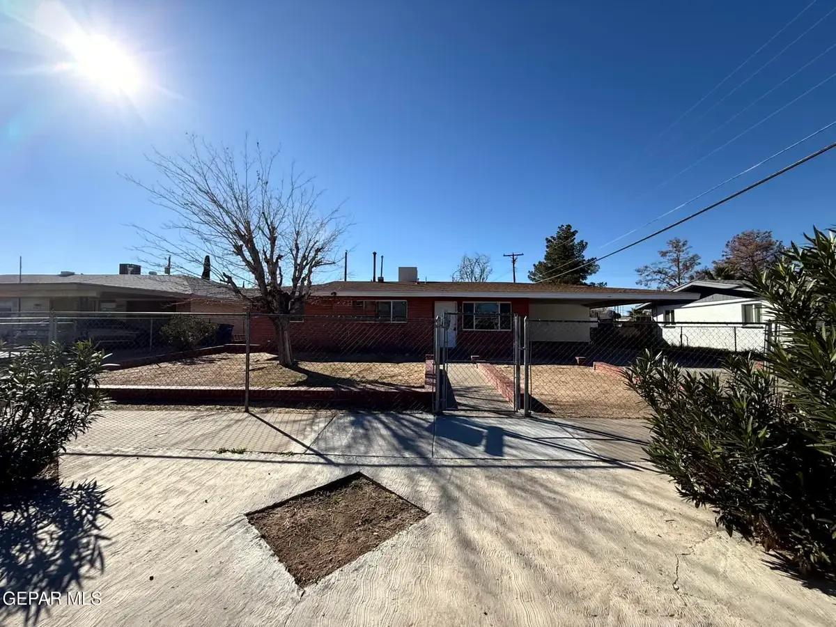 2801 Hawick Road, El Paso, TX 79925 - #1