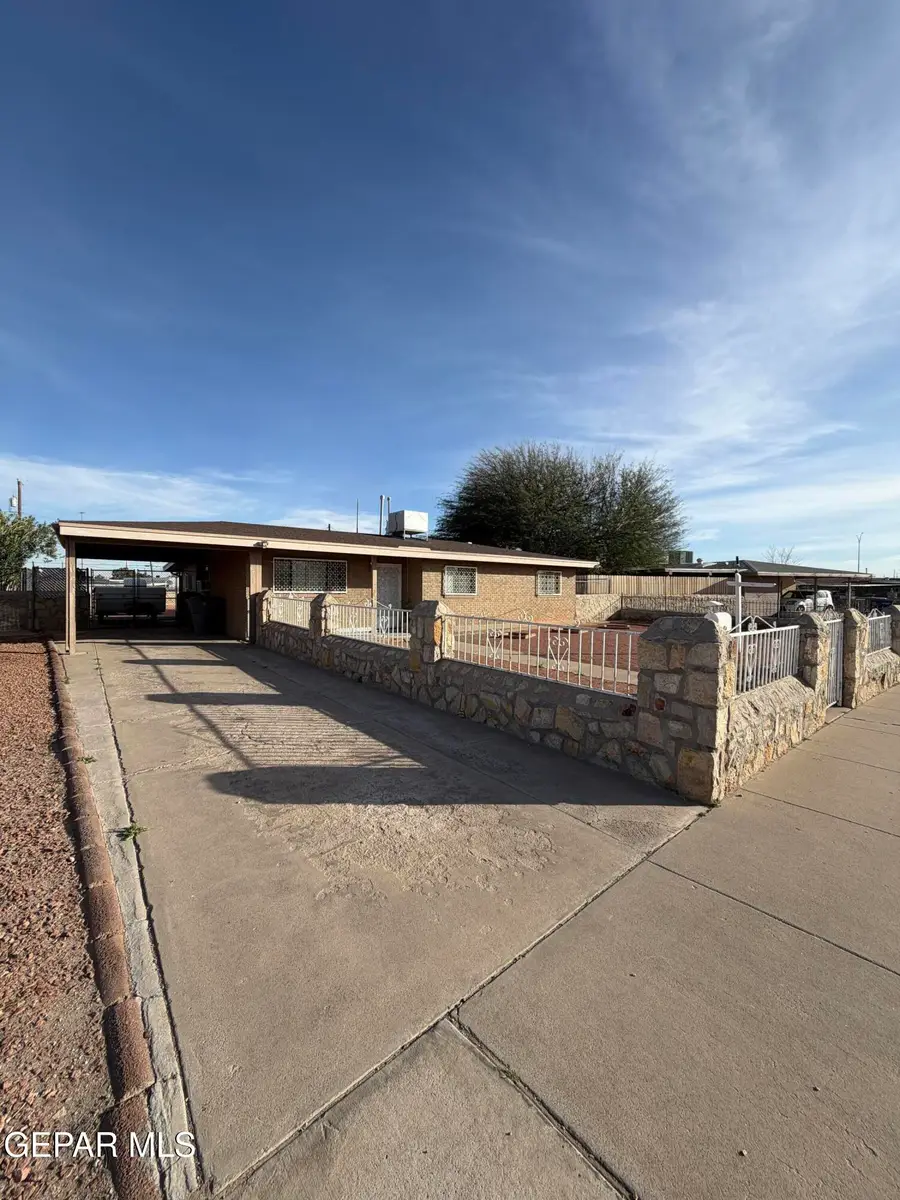 744 Huerta Street, El Paso, TX 79905 - #2