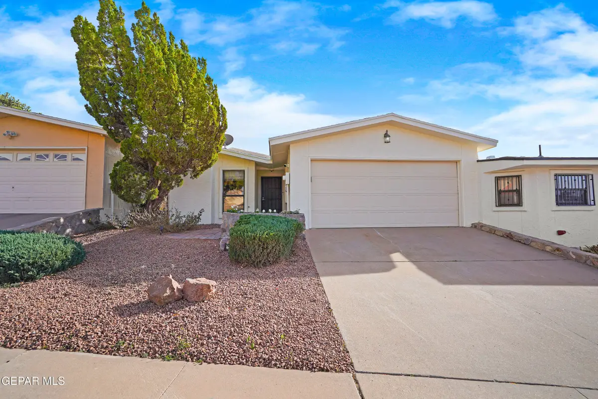 6160 Los Robles Drive, El Paso, TX 79912 - #1