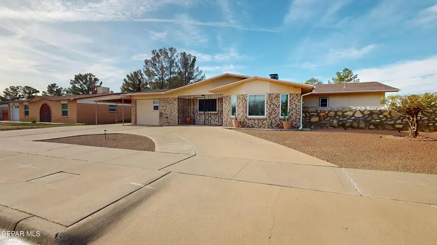 8612 Arboleda Drive, El Paso, TX 79907 - #3