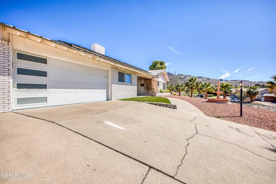4200 Ridgecrest Drive, El Paso, TX 79902 - #3