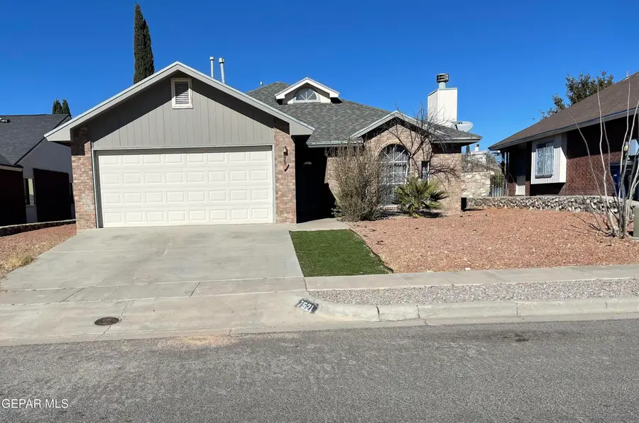 7521 Luz De Lumbre Avenue, El Paso, TX 79912 - #2