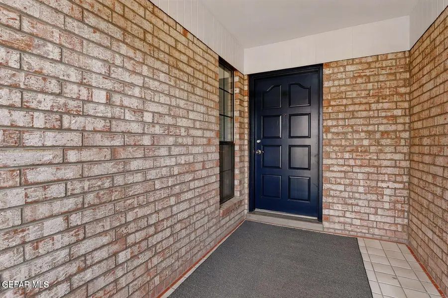 11273 Ivanhoe Drive, El Paso, TX 79936 - #2