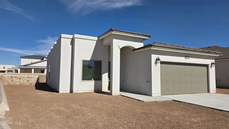 9931 Edie Place, Socorro, TX 79927 - #2