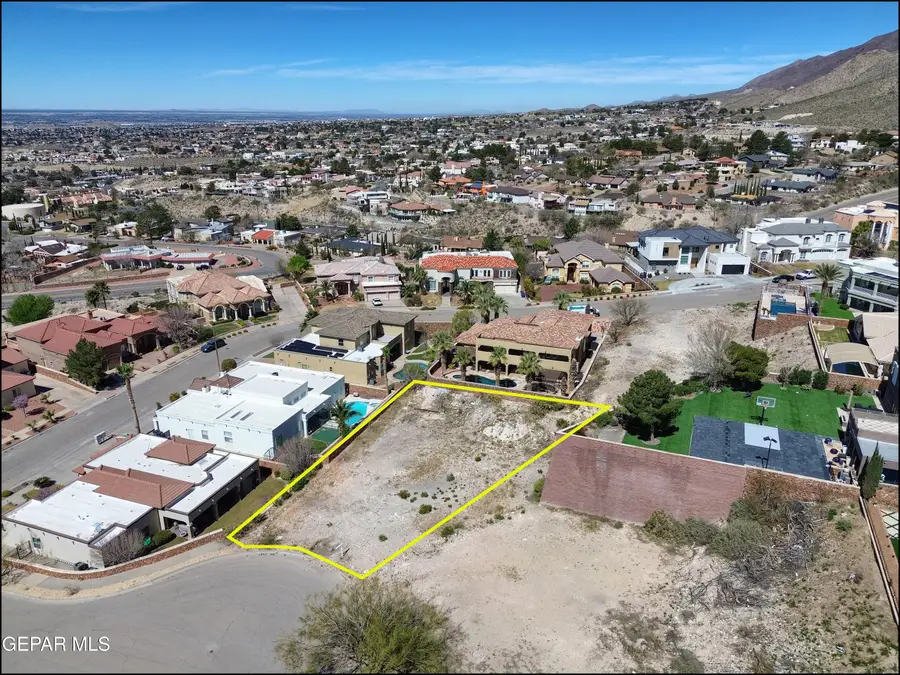 375 Pleasant View Court, El Paso, TX 79912 - #2