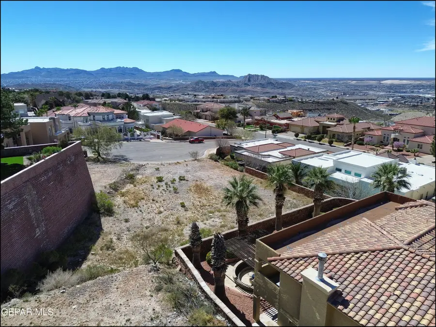 375 Pleasant View Court, El Paso, TX 79912 - #3