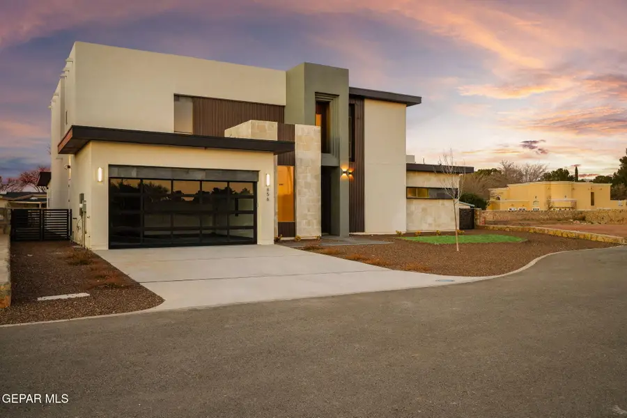 856 West Gate, El Paso, TX 79932 - #3