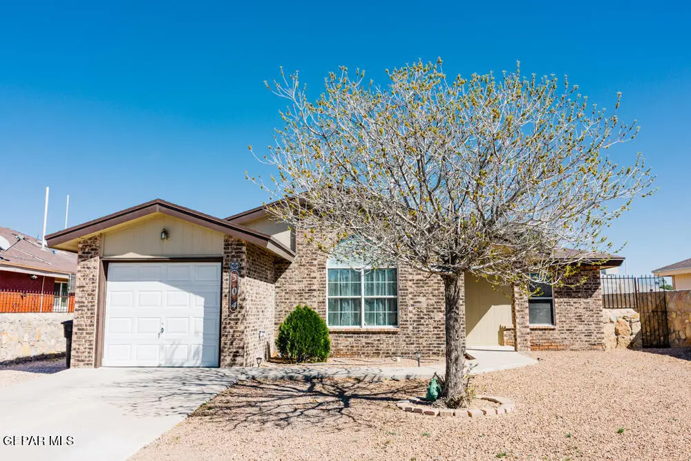 504 Von Bargen Drive, Horizon City, TX 79928 - #1