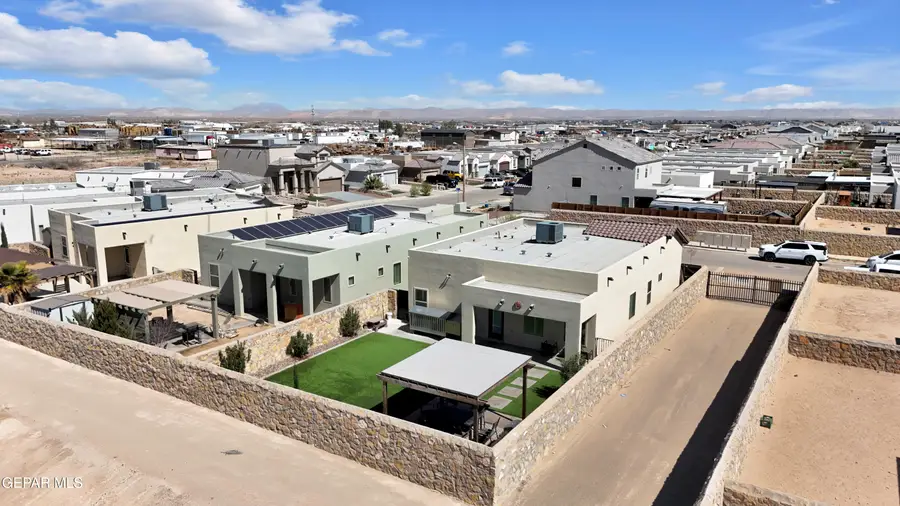 1180 Ware Place, Horizon City, TX 79928 - #3