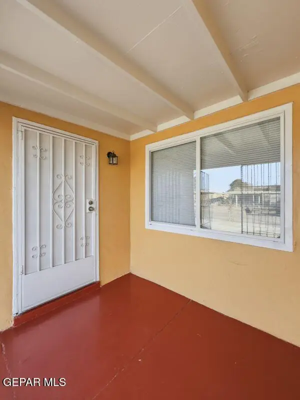 6404 Mohawk Avenue, El Paso, TX 79925 - #3