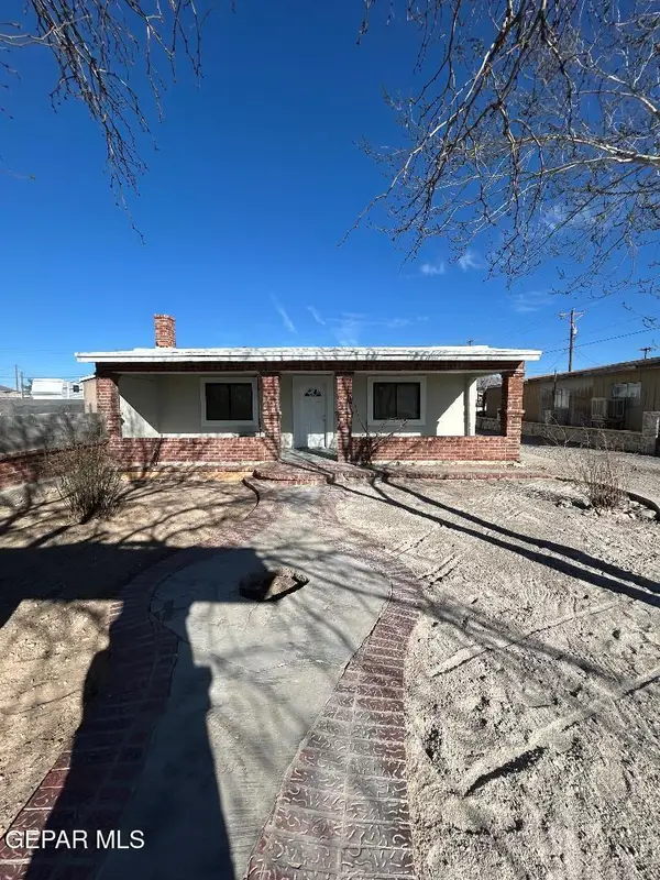 8068 N Desert Boulevard, Canutillo, TX 79835