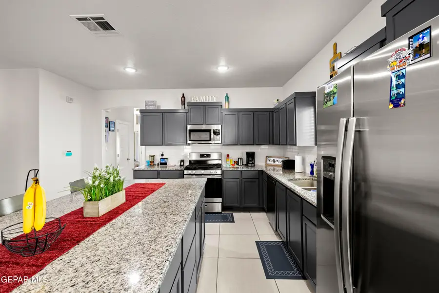 864 Crystal Deer Drive, El Paso, TX 79928 - #3