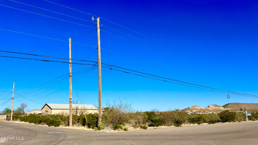 5301 Maraceli Avenue, Homestead Meadows North, TX 79938 - #2