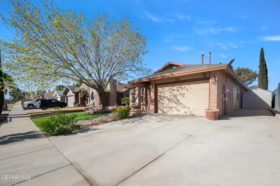 1887 Joan Francis Drive, El Paso, TX 79928 - #3