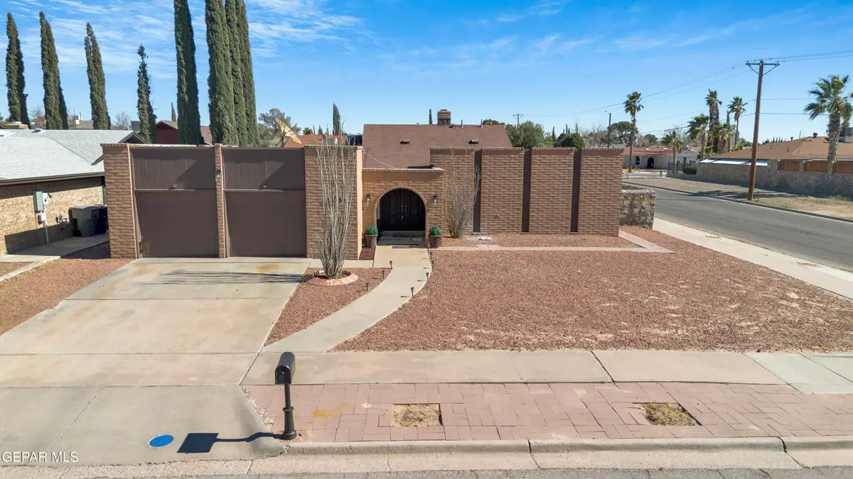 2600 Anise Drive, El Paso, TX 79936 - #1