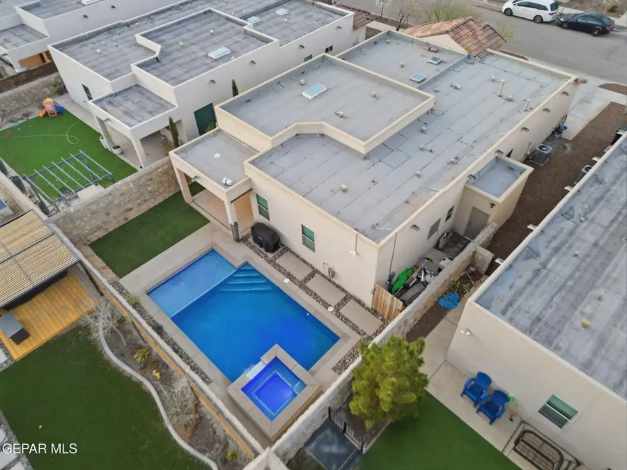 12438 Lanchester Drive, Horizon City, TX 79928 - #3