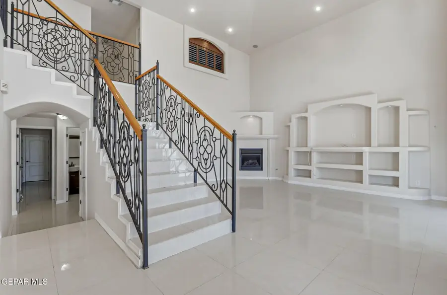 8634 N Loop Drive, El Paso, TX 79907 - #3