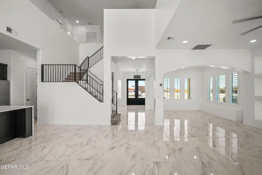 533 Basketflower Drive, Horizon City, TX 79928 - #2