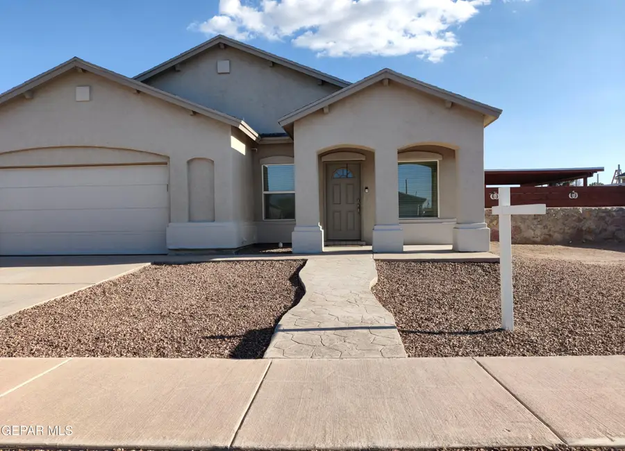 440 Fray Olguin Court, Socorro, TX 79927 - #3