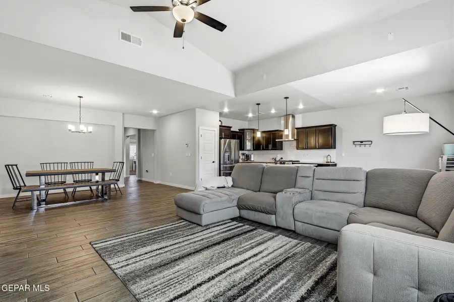 13050 Aberdare Drive, El Paso, TX 79928 - #3