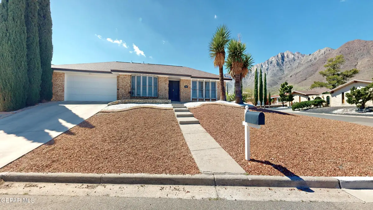2900 Stone Edge Road, El Paso, TX 79904 - #1