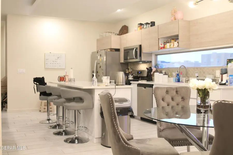 3741 Peak Place, El Paso, TX 79938 - #3