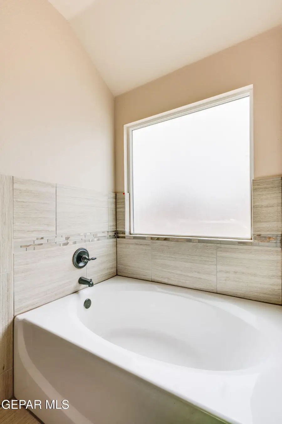 500 Caddo Lane, Clint, TX 79836 - #2