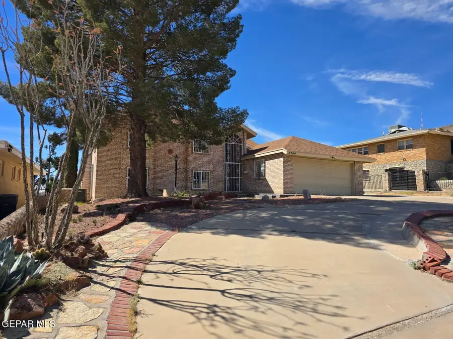 2504 Memphis Avenue, El Paso, TX 79930 - #3