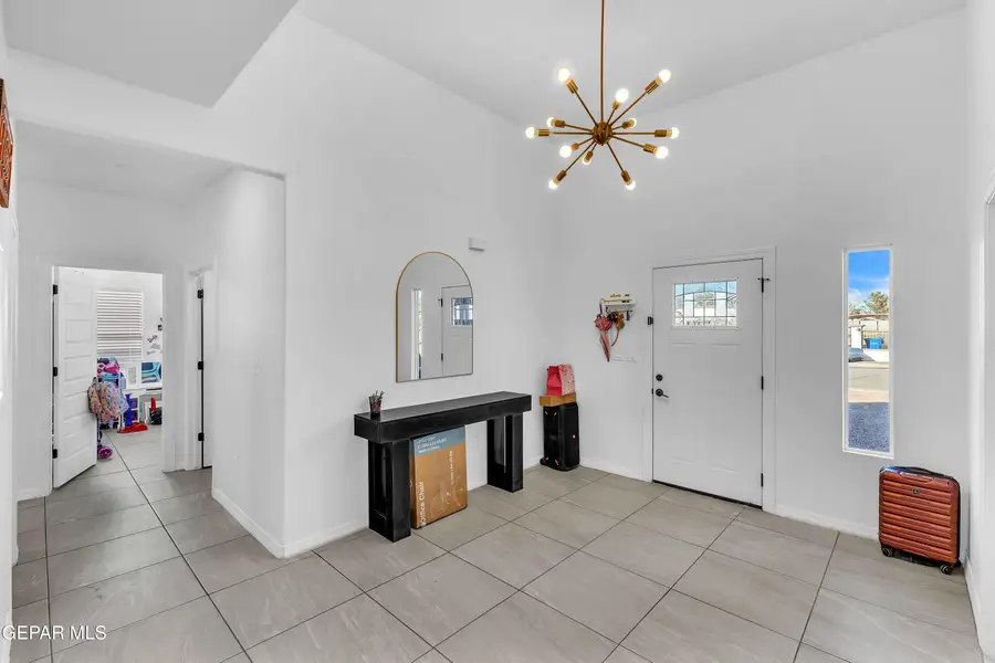 11720 Flor Preciosa, Socorro, TX 79927 - #3