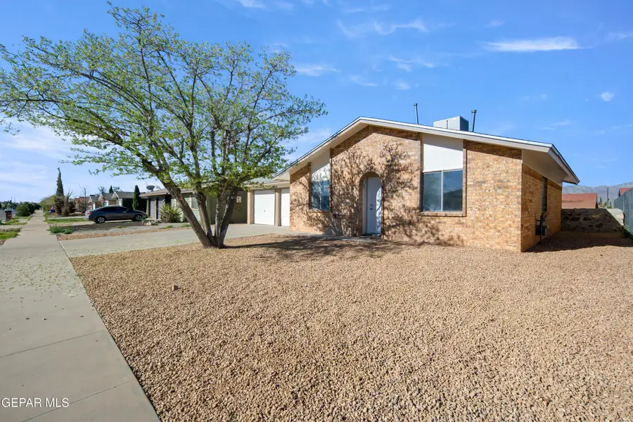 10813 Onyxstone Street, El Paso, TX 79924 - #2