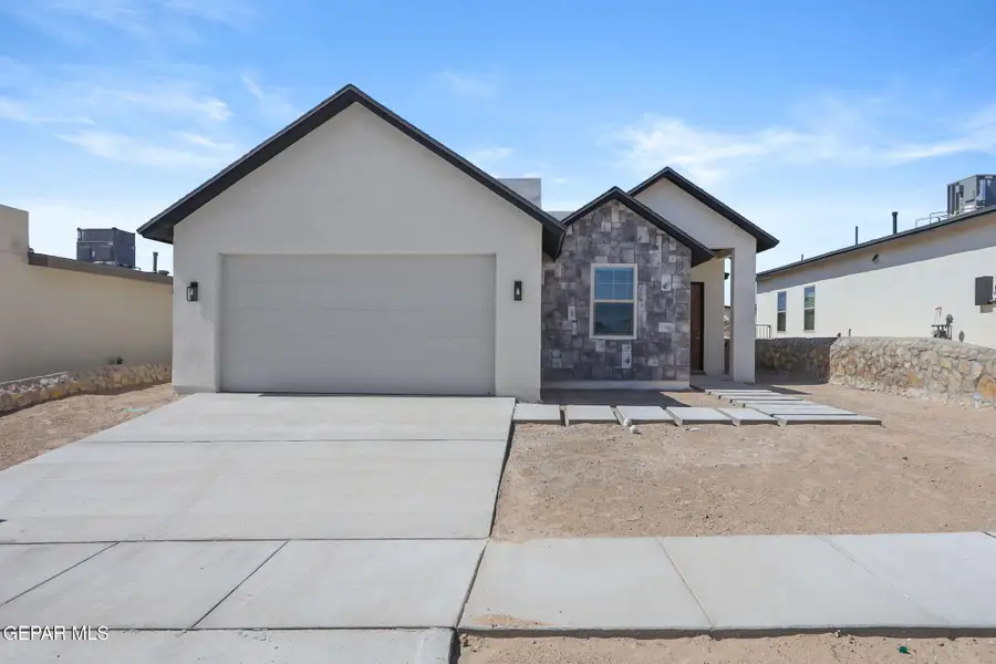 8424 Fish Place, Vinton, TX 79821 - #2