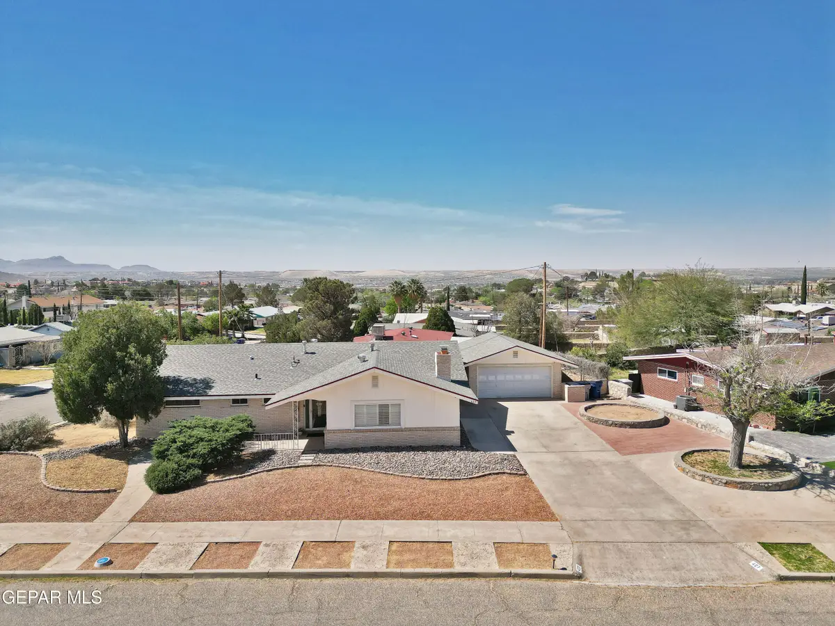 427 Castile Avenue, El Paso, TX 79912 - #1
