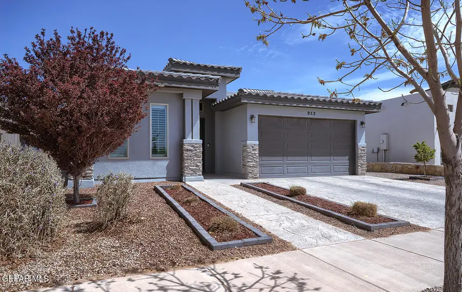 952 Rothbury Street, El Paso, TX 79928 - #3