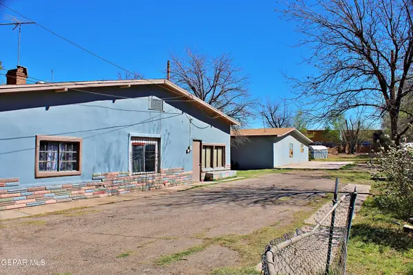 8237 Carpenter Drive, El Paso, TX 79907