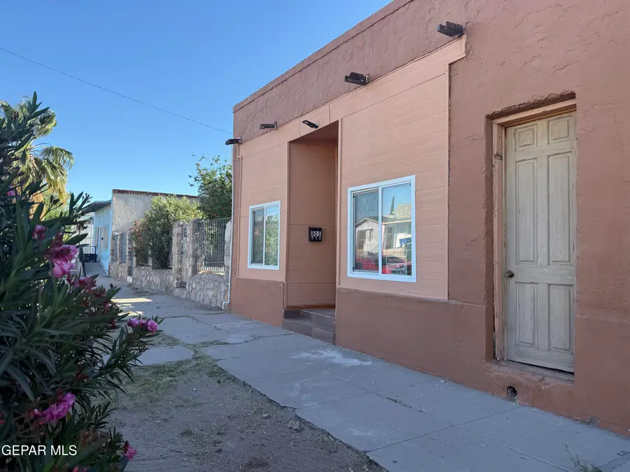 805 Tays Street, El Paso, TX 79901 - #2