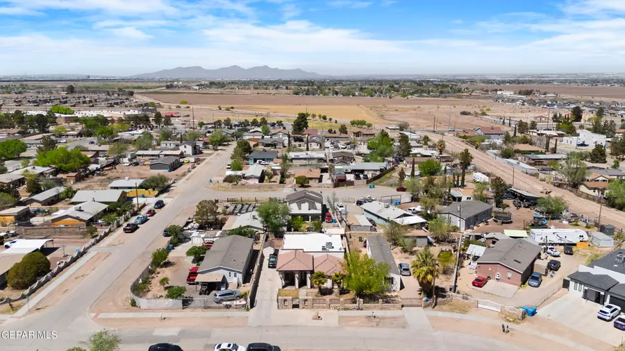 11505 Ellen Drive, Socorro, TX 79927 - #3