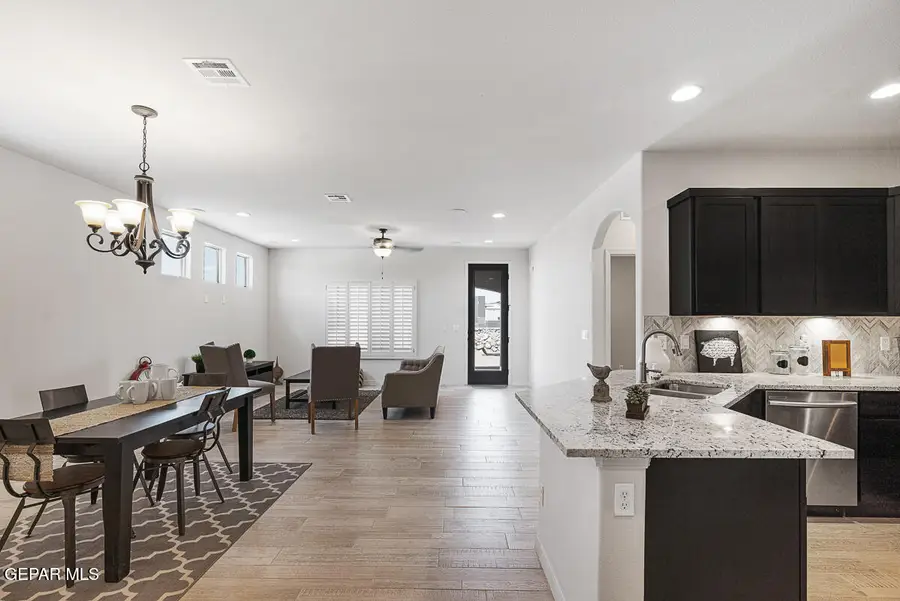 717 Paseo Modesto Drive, El Paso, TX 79928 - #3