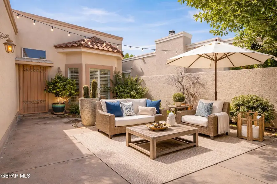 1038 Los Jardines Circle, El Paso, TX 79912 - #2