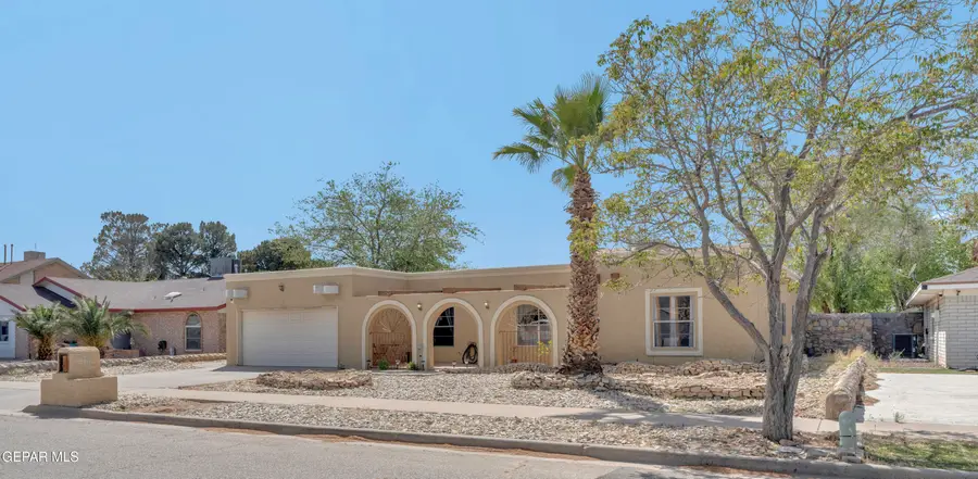 360 Brill Circle, Horizon City, TX 79928 - #3