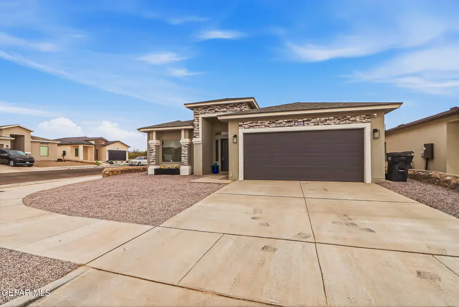 354 Sol Court, Vinton, TX 79821 - #2