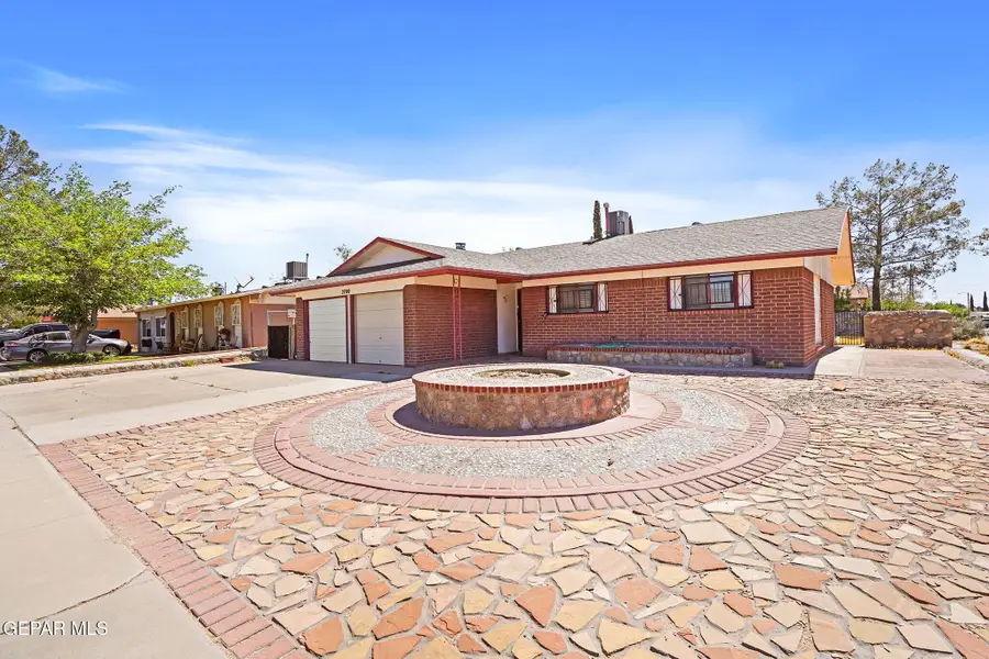 2700 Schooner Drive, El Paso, TX 79936 - #3