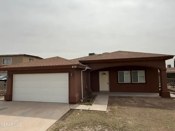 456 Passmore Road, Socorro, TX 79927