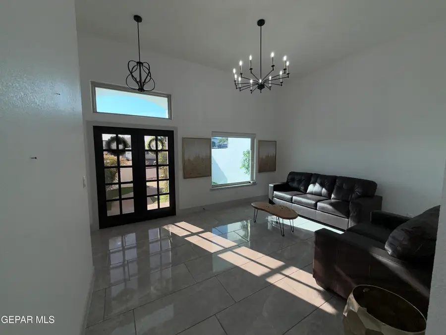 10819 Loma De Amor Lane, El Paso, TX 79934 - #3