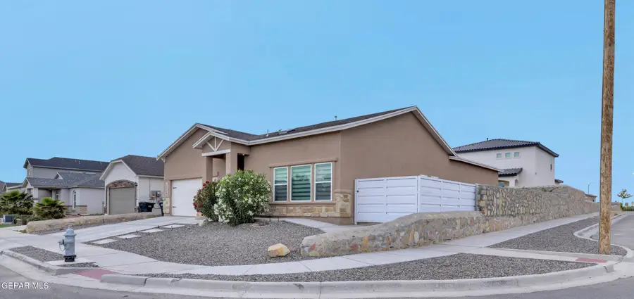 13729 Lago Vista Avenue, Horizon City, TX 79928 - #3